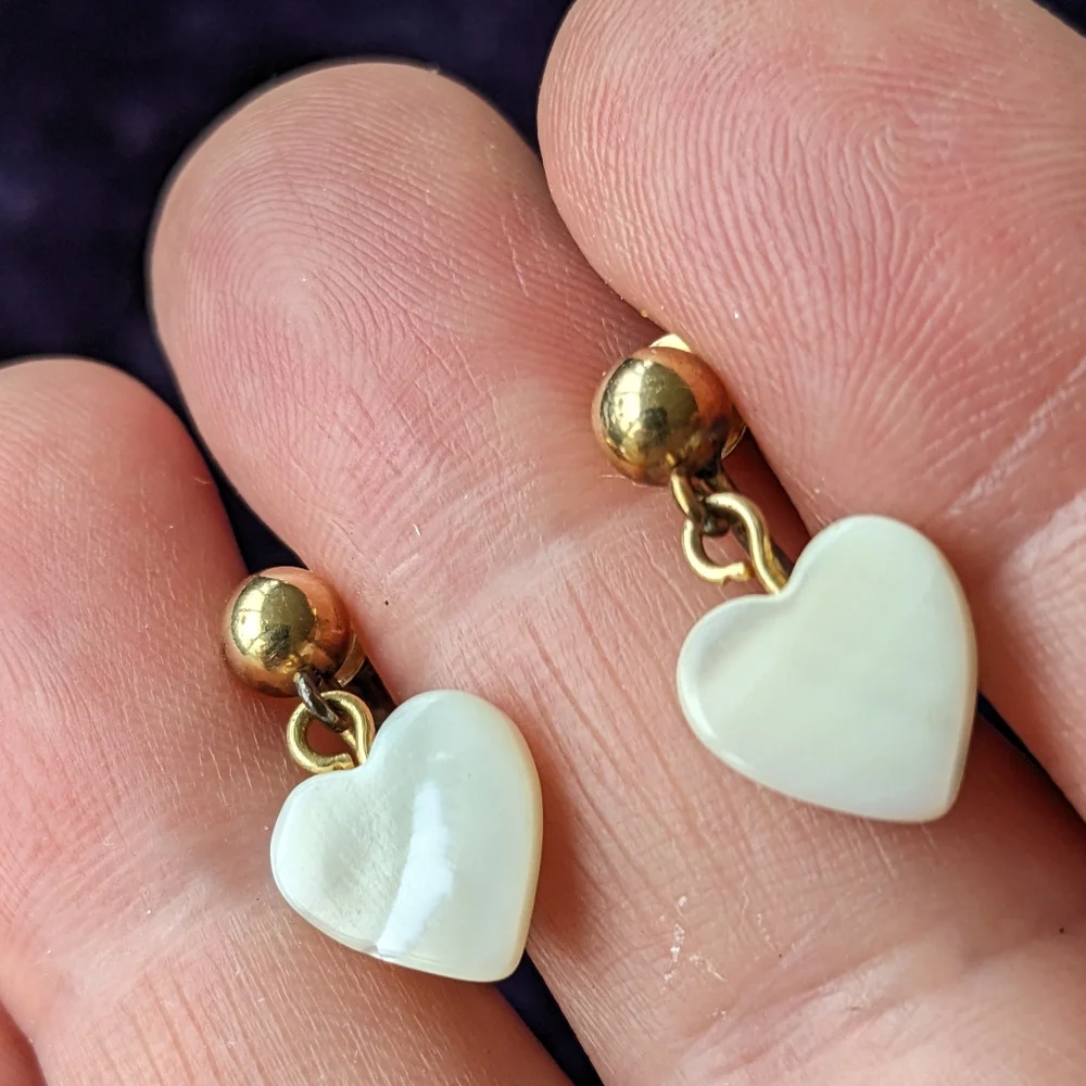 Vintage 12K Gold Filled Earrings With Heart Shaped Mother Of Pearl - Picture 3 of 5